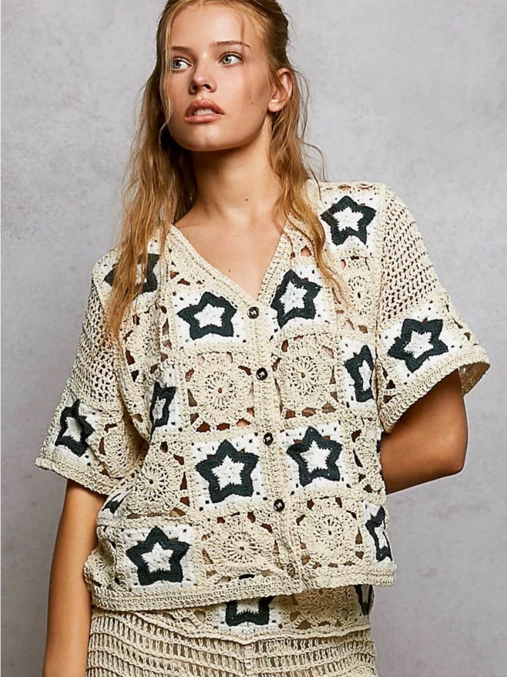 POL Clothing Short Sleeve Crochet Star Patchwork Cardigan – One Size (OS)